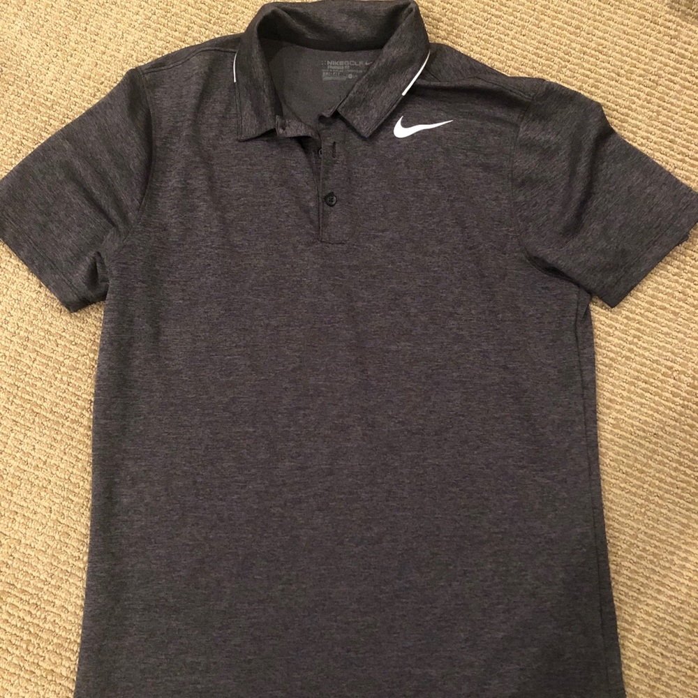 Men’s Nike golf shirt